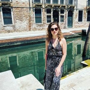 Meet your Posher, Anastasia